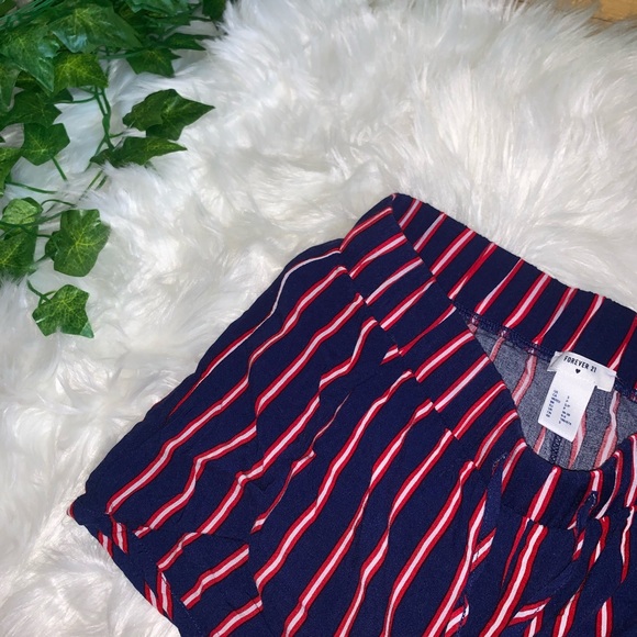 Forever 21 Shorts - Picture 5 of 7